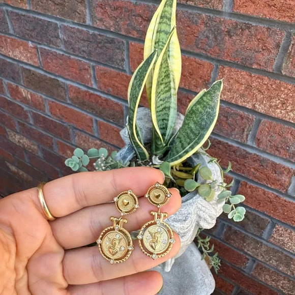 Angel Wing 18K Gold Plated Stainless Steel Waterproof Earrings - Picture 7 of 14